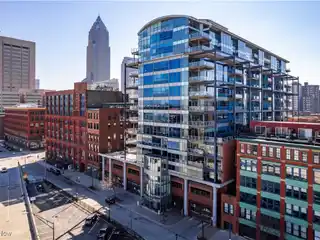 Remarkable Penthouse in the Coveted Pinnacle Condominiums