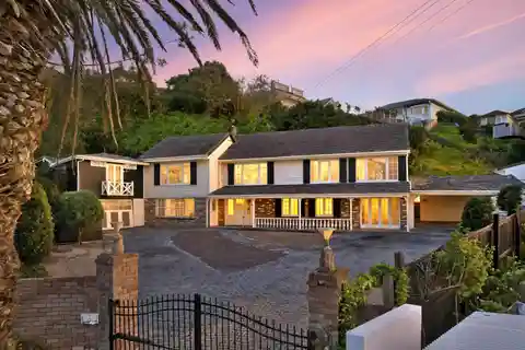 Expansive Landholding with Exceptional Potential