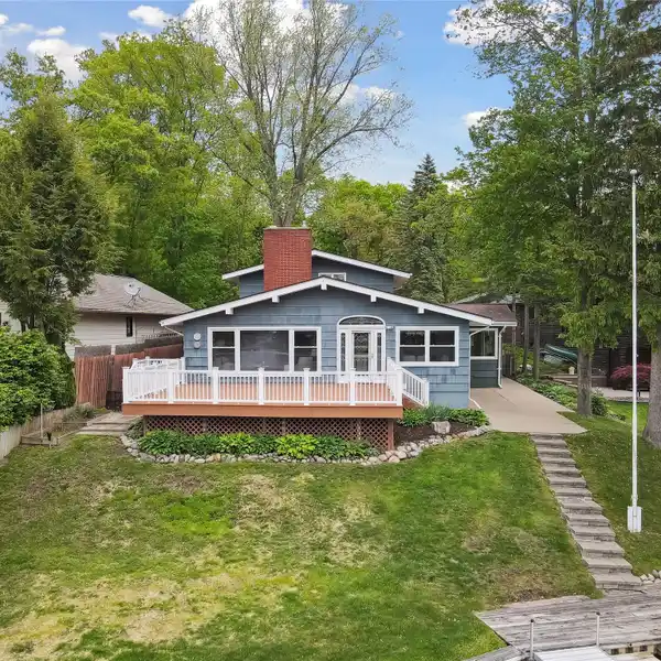 LAKEFRONT PARADISE WITH UNMATCHED SUNSET VIEWS