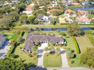 Exceptional Contemporary Home on a Sprawling Acre