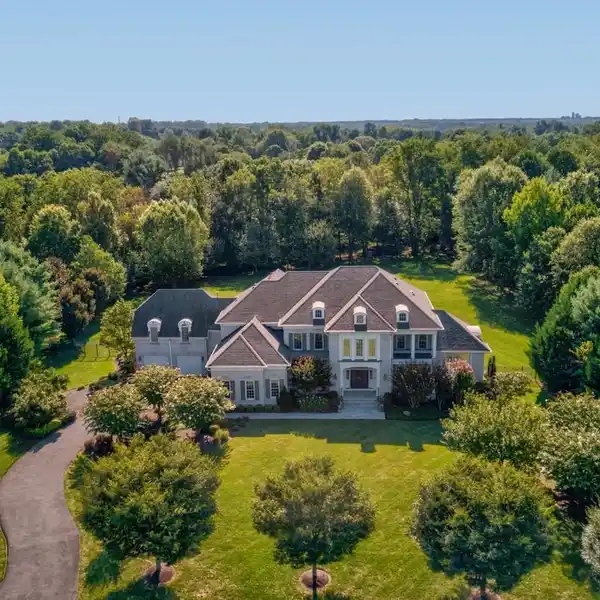 MULTI-GENERATIONAL LIVING AT ITS BEST