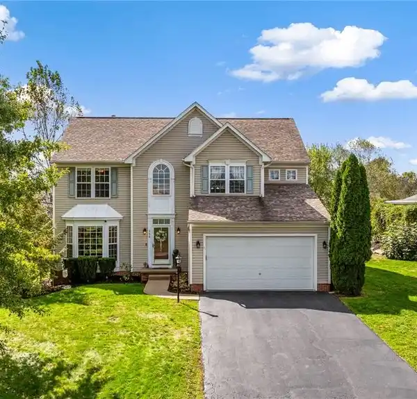 RESORT-STYLE LIVING WITH LUXE OUTDOOR OASIS