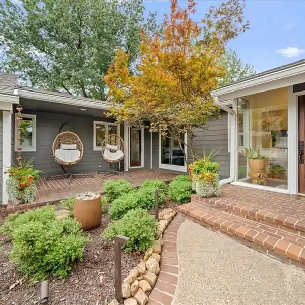 UNIQUE CALIFORNIA MODERN WITH A BOHO VIBE