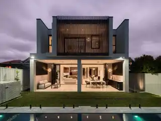 Seamless Indoor-Outdoor Living Near Long Reef