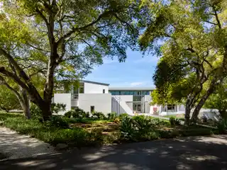 Elegant Contemporary Estate