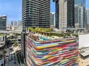 Great Value in a 5-star Luxury Building
