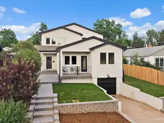 Inviting Urban Contemporary Home