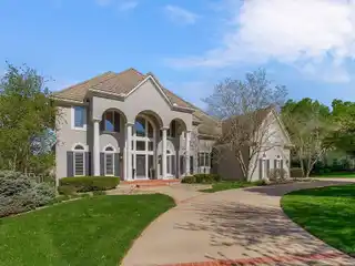 Fabulous Estate Home in Falcon Ridge Estates