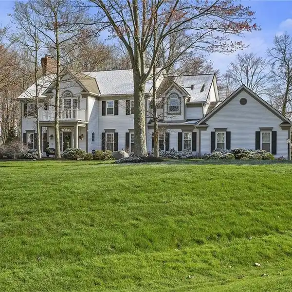 AN EXQUISITE HOME IN EVERY WAY