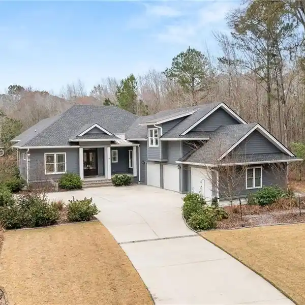 IMMACULATE UPGRADED HOME