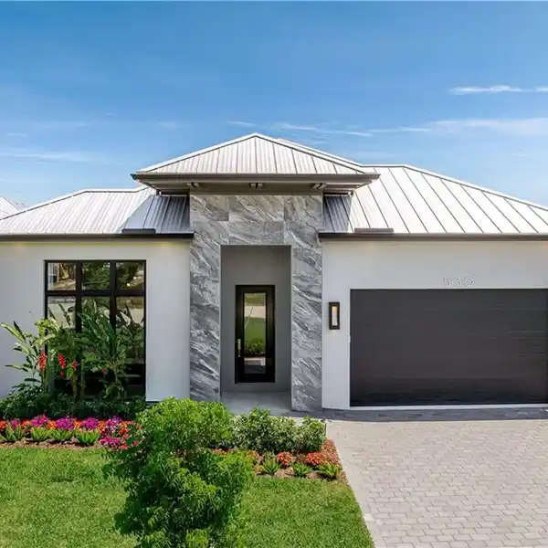 FABULOUS PAIR OF NEW CUSTOM HOMES