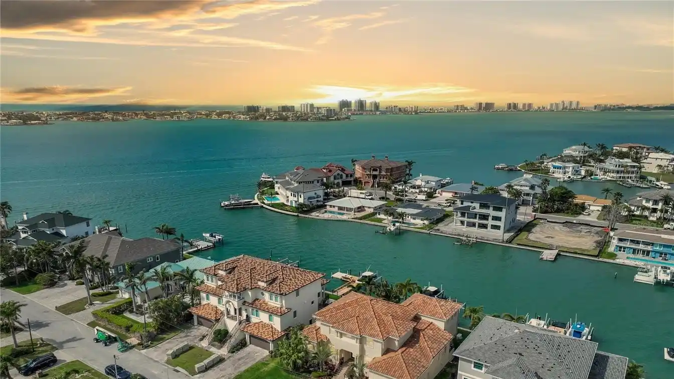 Exceptional Belleair Residence
