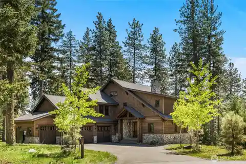 Alderwood Lodge - Luxury and Tranquility