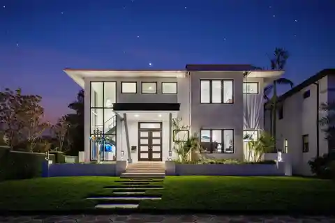 Contemporary Style Meets Timeless Charm