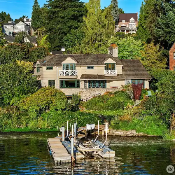 ENCHANTING LAURELHURST WATERFRONT ESTATE
