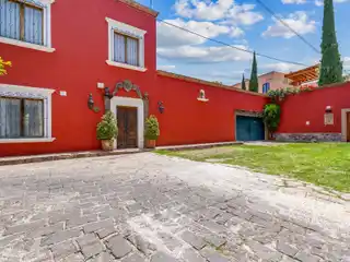 Casa Peaches – a Guadiana Classic