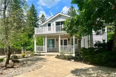Incredible Home in Inspiring Country Setting