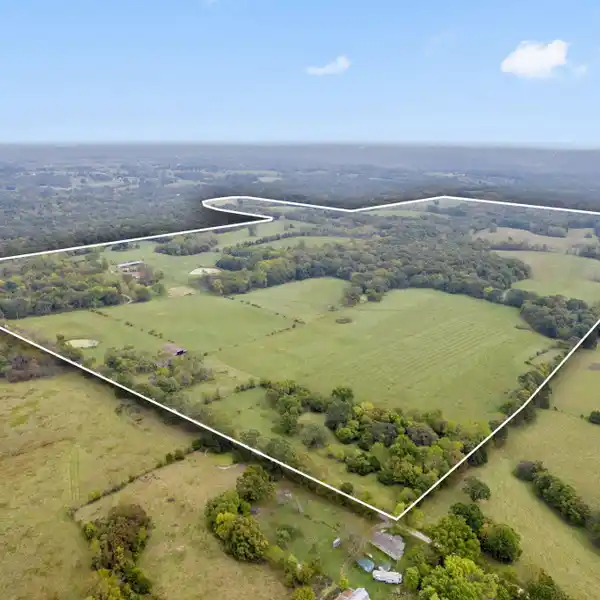 SPECTACULAR FARM & HOME