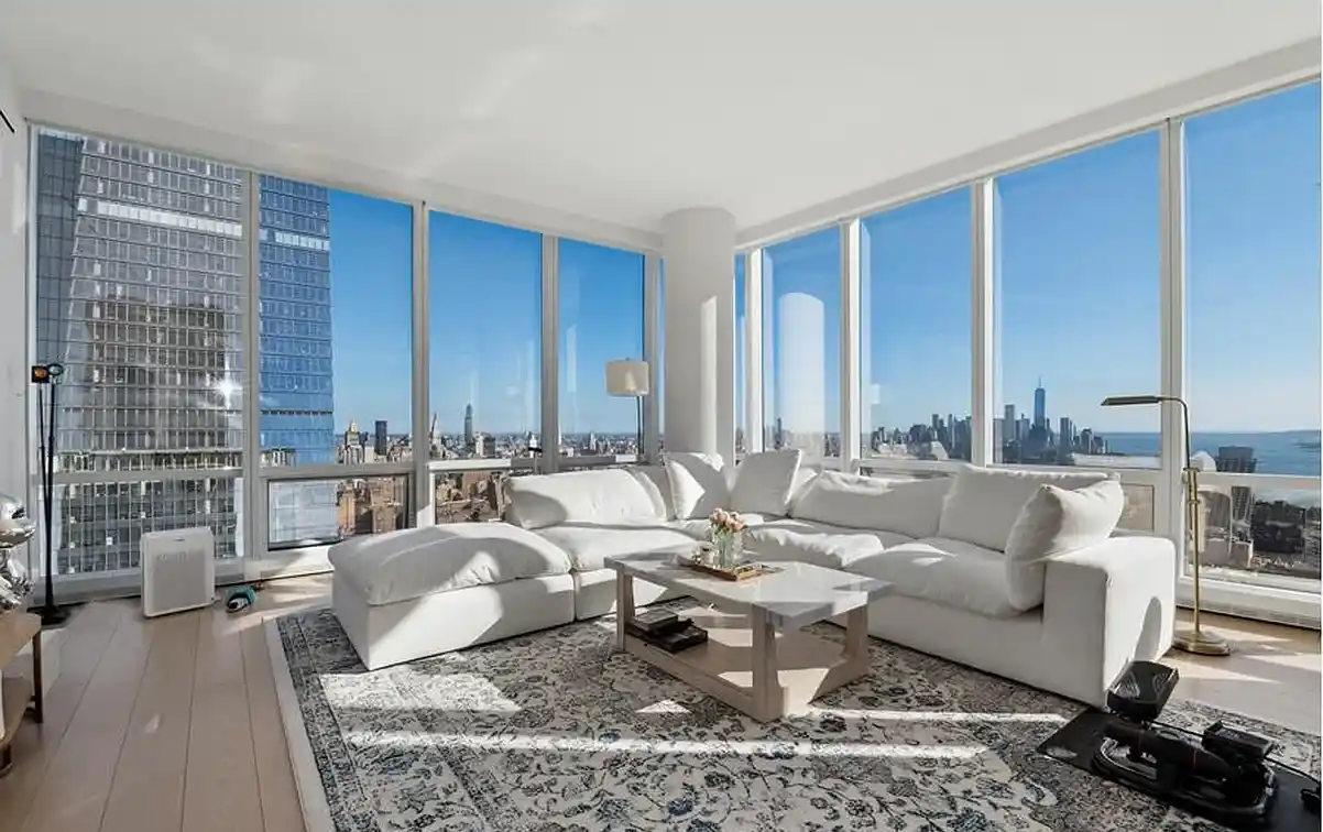 Exquisite Home in the Heart of Hudson Yards