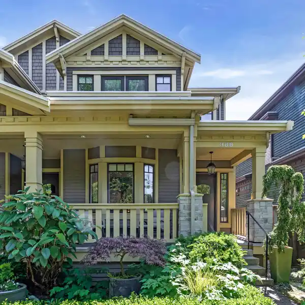 THOUGHTFULLY RENOVATED DUPLEX