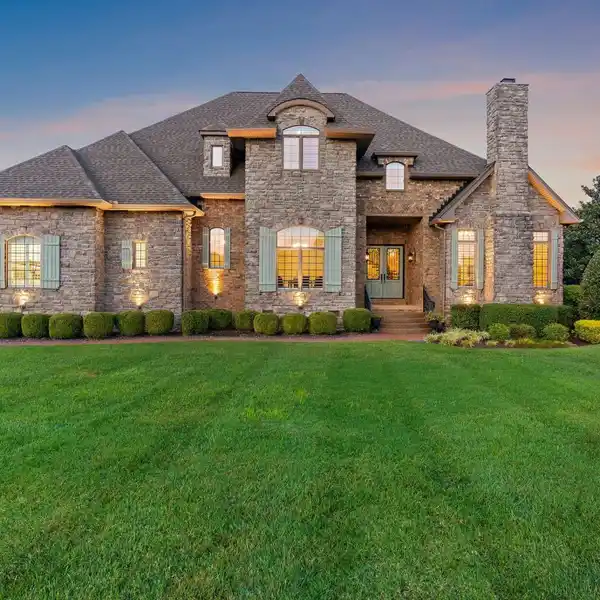 FRENCH COUNTRY ELEGANCE IN THE FIVE OAKS GOLF COMMUNITY