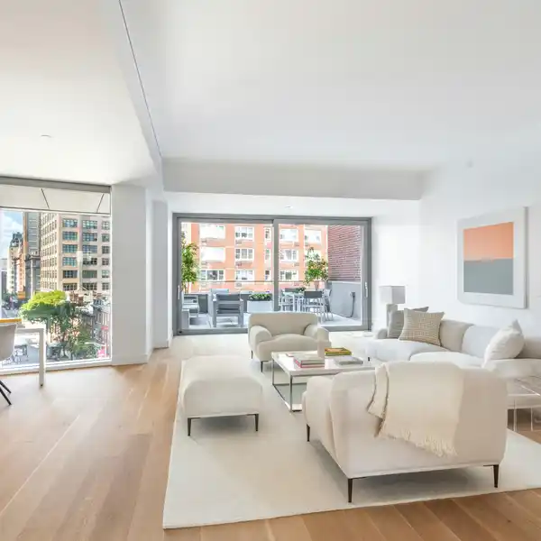 NEW CONSTRUCTION APARTMENT AT ONE VANDAM