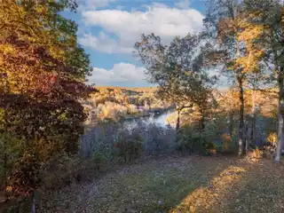 Dreamy Lakeview Retreat on Lake Ann