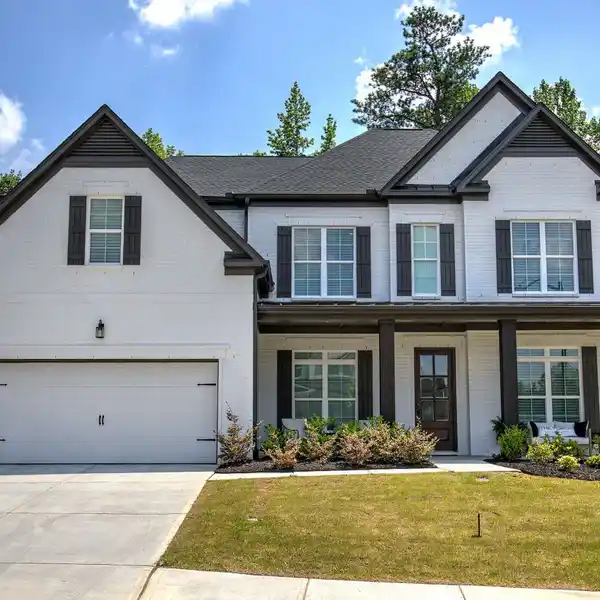CUSTOM CRAFTED RESIDENCE IN SOUGHT-AFTER VISTA RIDGE
