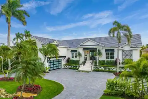Remodeled Waterfront Beauty in Aqualane Shores