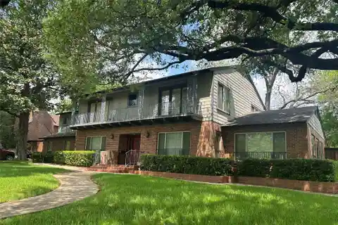 Stately Home in Stevens Park