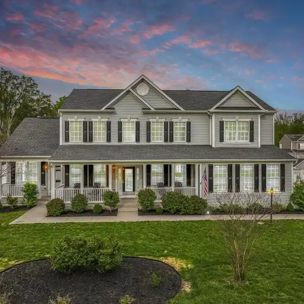 NEARLY ACRE LOT WITH ENTERTAINER’S OUTDOOR SPACE