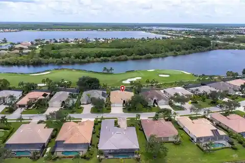 The Ultimate Vacation Lifestyle in the Quarry