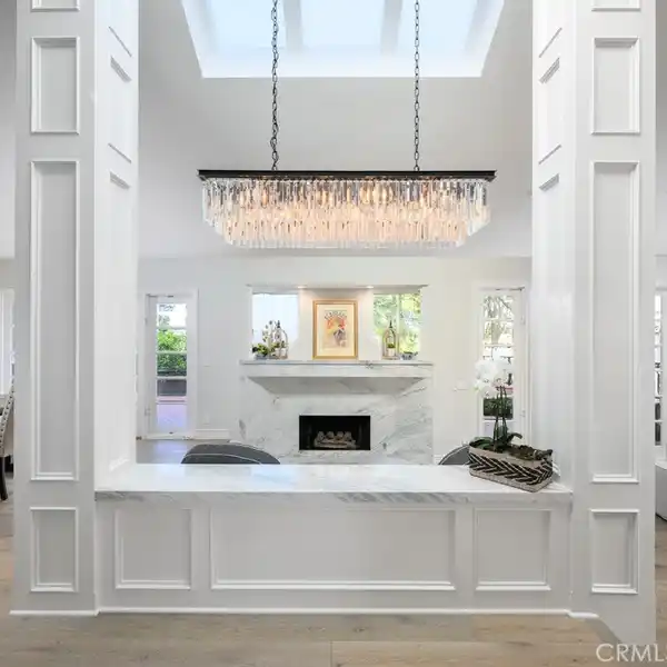 EXQUISITELY RENOVATED CONDOMINIUM