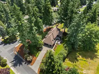 Beautifully Updated Home in Canterwood