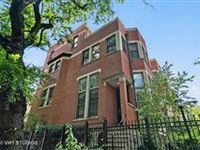 FULLY RENOVATED WEST LOOP TOWNHOME FOR RENT