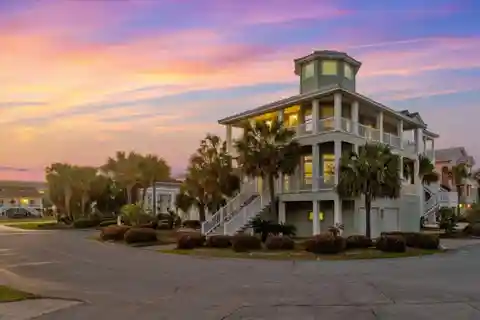 Luxury Living in the Villages at Navarre