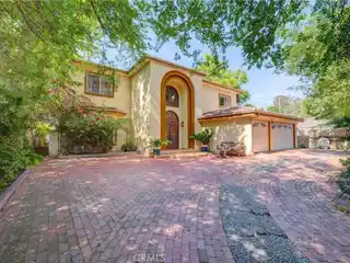 Unparalleled Living in Woodland Hills