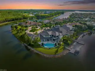 Exclusive Estate Property in Miromar Lakes