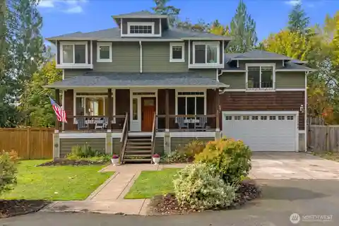 Private Craftsman Home with New Roof, Heat Pump & Generator
