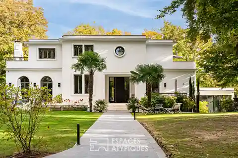 Refinement Blends with the Serenity of Nature