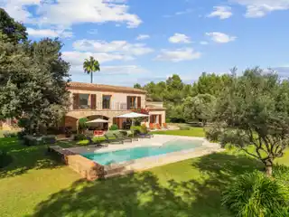 Minimalist Finca Close to the Pollensa Golf Course