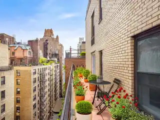 Spacious Unit in the Southgate Community