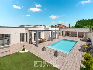 Magnificent Contemporary Villa