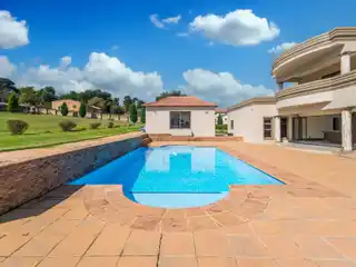 Luxurious Countryside Living