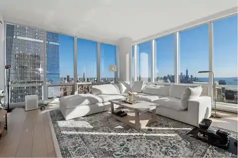 Exquisite Home in the Heart of Hudson Yards