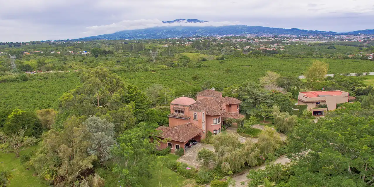 Luxury Spanish-colonial Feel
