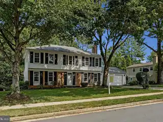 Spacious Waverly Home with Flexible Lifestyle Options