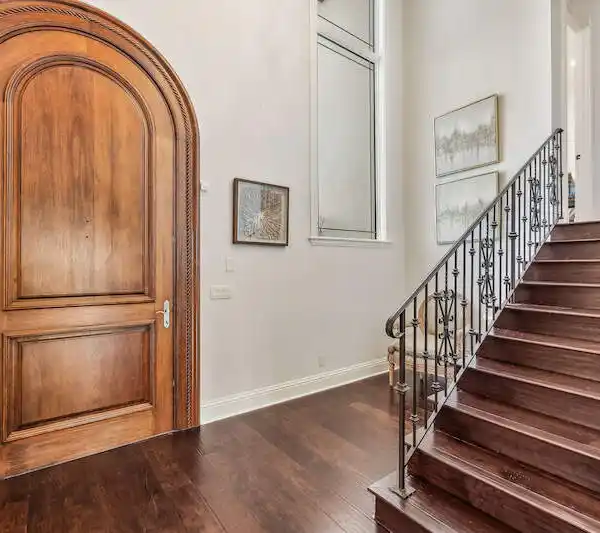 MAGNIFICENT CUSTOM-BUILT SOUTHERN EXPOSURE HOME