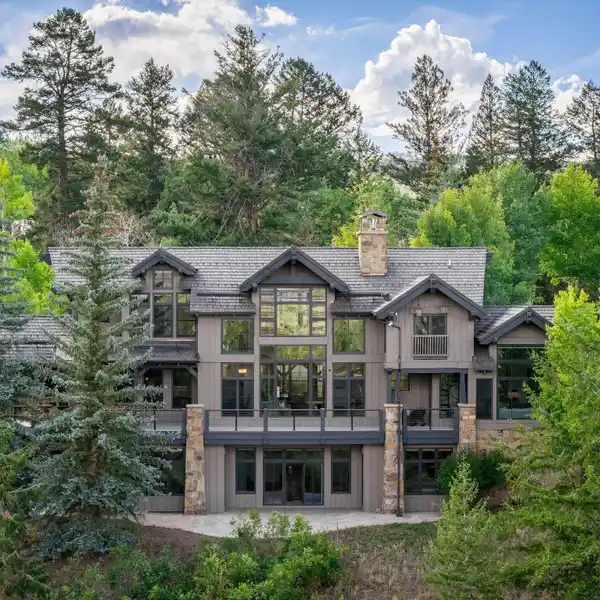 RUSTIC COLORADO MOUNTAIN HOME