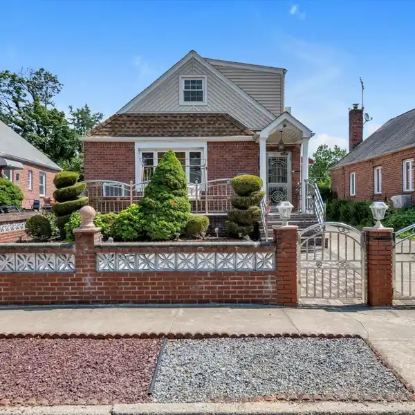 MOVE-IN READY HOME FRESHLY UPDATED